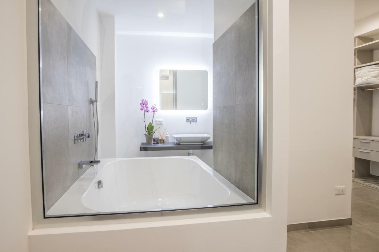 Suitesgaribaldi Cagliari Exteriér fotografie